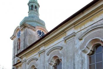 Kostel sv. Václava v Horních Krutech (© Pavel Vítek 02/2014)