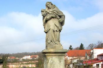 replika sochy sv. Jana Nepomuckého (© Pavel Vítek 03/2014)
