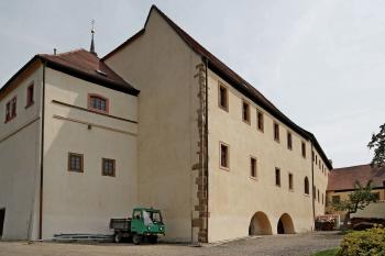 pohled od jihozápadu (© Pavel Zany Komárek 4. 8. 2012)