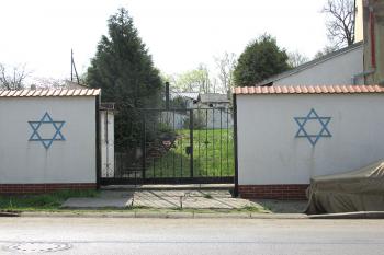Židovský hřbitov v Kostelci nad Labem (© Pavel Vítek 04/2014)