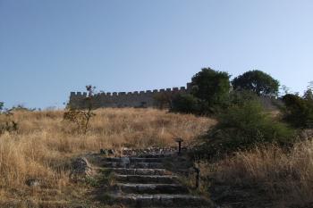 po cestě k hradu (© Luděk Vláčil, 08/2012)