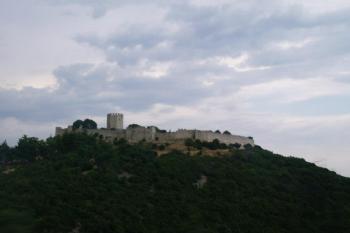  pohled na hrad z autobusu (© Luděk Vláčil, 08/2012)