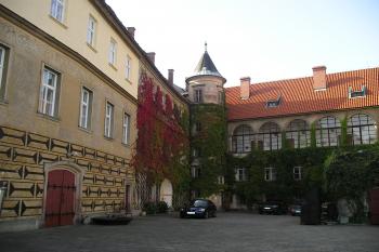 zámek Hrubá Skála (© Vlastislav Mareček, 09/2009)