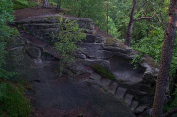 opevnění nedaleko zámku (© Michal Schuster, 07/2008)