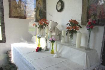 Kaple sv. Ondřeje v Obříství - Dušníkách ( © Pavel Vítek 04/2014)