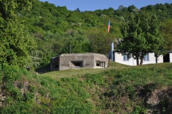 Pohled od řeky Bíliny (© Martin Vlach, 06/2011)
