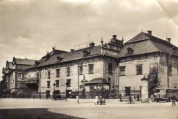 Prostějov - zámek - pohlednice orazítkovaná r. 1960  (© Orbis Praha)