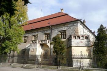 jihozápadní nároží prostějovského zámku ( © Jan P. Štěpánek 11/2009)