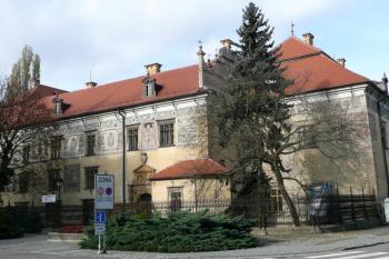 pohled na prostějovský zámek od jihovýchodu ( © Jan P. Štěpánek 12/2009)