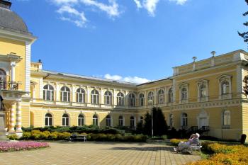 Císařské lázně ve Františkových Lázních ( © Pavel Vítek 05/2014)