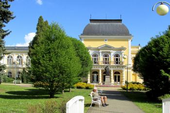 Císařské lázně ve Františkových Lázních (© Pavel Vítek 05/2014)