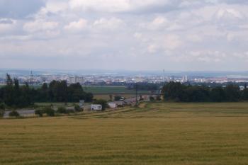 Pohled od Boží muky na Olomouc (© Ivo Rozehnal, 06/2014)