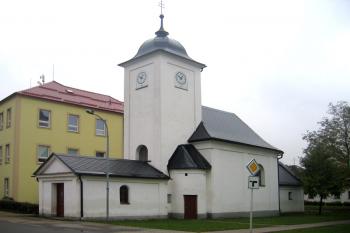 Kaple sv. Václava v Leštině u Zábřehu (© Pavel Vítek 10/2013)