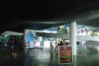 Vstupní hala (© Filip Zajíc, 07/2014)