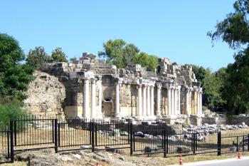 Nymphaeum v tureckém Side ( © Pavel Vítek 07/2019)