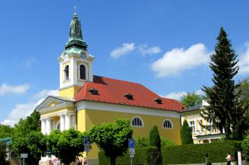 Kostel Povýšení sv. Kříže ve Františkových Lázních ( © Pavel Vítek 05/2014)