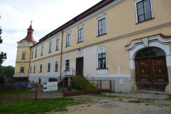 zámek Česká Olešná (© Vlastislav Mareček, 08/2016)