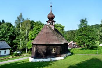 Kostel svatého Jana Nepomuckého (Klepáčov) ( © František Kinař 05/2017)