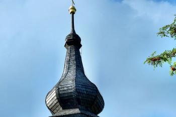 Kostel Všech svatých (Bratrušov) ( © František Kinař 05/2017)