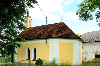 Kaple sv. Anny v Dmýšticích (© Pavel Vítek 06/2014)