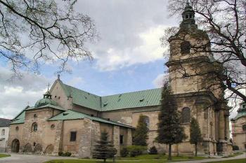 pohled od jihovýchodu ( © Pavel Zany Komárek 6/5/2004)