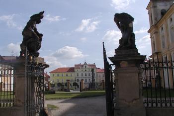  (© Alena Volná, 9/2004)