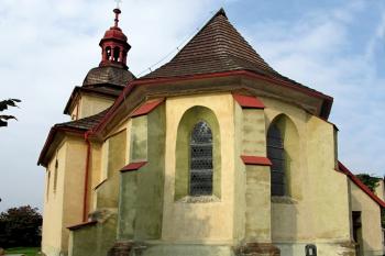 Kostel sv. Jiří ve Voleticích (© Pavel Vítek 10/2014)