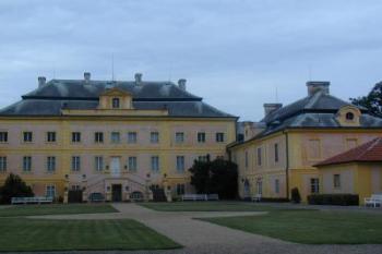 Krásný dvůr (2003 ©Hana Kubikova)