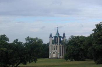 Krásný dvůr (2003 ©Hana Kubikova)