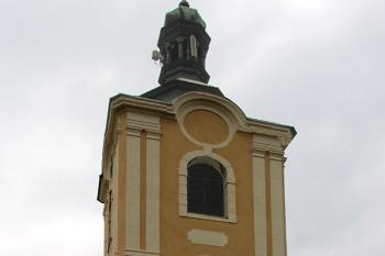 chórová věž od východu (© Pavel Vítek 10/2014)