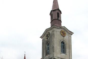 Kostel Všech Svatých v Dolních Bučicích ( © Pavel Vítek 10/2014)