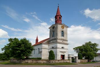 pohled od západu (© Pavel Zany Komárek, 19. 5. 2011)
