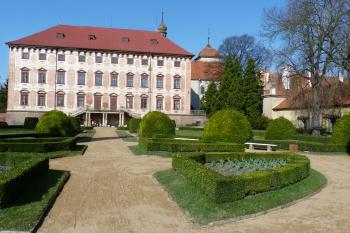 Libochovice zámek 2012 (© Kinař František, 04/2012)