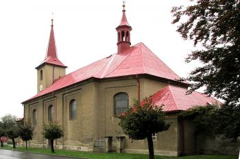 Kostel sv. Jana Křtitele v Prosenicích ( © Pavel Vítek 09/2014)