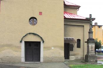 Kostel sv. Jana Křtitele v Prosenicích ( © Pavel Vítek 09/2014)