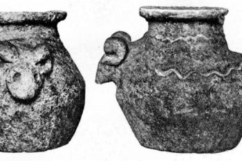 z archeologických nálezů: nádoba ve tvaru beránka (© Alžběta Birnbaumová, Libuše Jansová: Soupis památek historických a uměleckých v Čechách, sv. 44 Politický okres čáslavský, Archaelogická komise při České akademii věd a umění, Praha 1929)