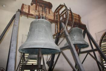 Zvonová stolice v předposledním patře repliky velké věže ( © Ivan Grisa 05/2011)