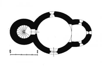 půdorys rotundy sv. Jiří ( © Umělecké památky Čech, část 3 [P/Š], Academia, Praha 1980)