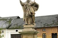 sochy sv. Josefa, sv. Jáchyma a sv. Libora