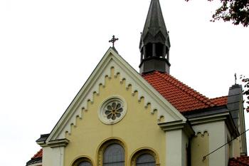 Kaple Božského Srdce Páně v Topolanech u Olomouce ( © Pavel Vítek 10/2014)