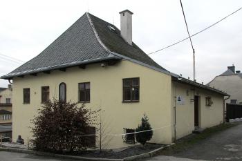 Bývalý vodní mlýn, nyní muzeum břidlice v Budišově nad Budišovkou ( © Pavel Vítek 11/2014)
