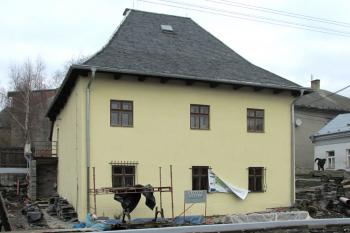 Bývalý vodní mlýn, nyní muzeum břidlice v Budišově nad Budišovkou ( © Pavel Vítek 11/2014)