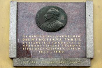 Čáslavská sokolovna (© Pavel Vítek 11/2014)