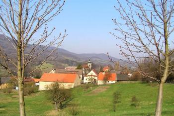 vesnice (© Václav Čermák 04/2006)