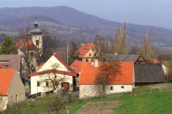 vesnice (© Václav Čermák 04/2006)