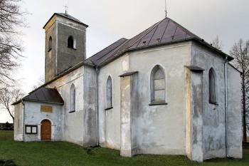 Kostel sv. Jiří v Lomnici u Bruntálu (© Pavel Vítek 11/2014)
