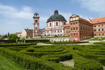 Jaroměřice nad Rokytnou (2003 ©Martin KLIMÁNEK)