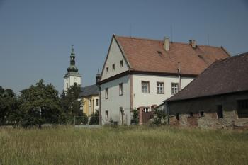 fara a kostel (© Luděk Vláčil, 08/2015)
