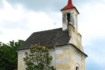 Kaple Panny Marie v Podchýšské Lhotě (© Pavel Vítek 06/2014)