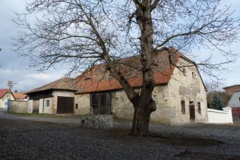 Vodní mlýn Koštice ( © František Kinař 05/2017)